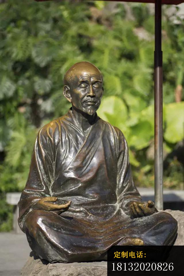 打坐的老禅师铜雕人物铜雕_640*960