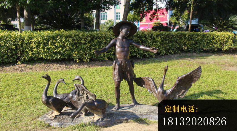 放鹅的小男孩铜雕，公园小品铜雕_800*441
