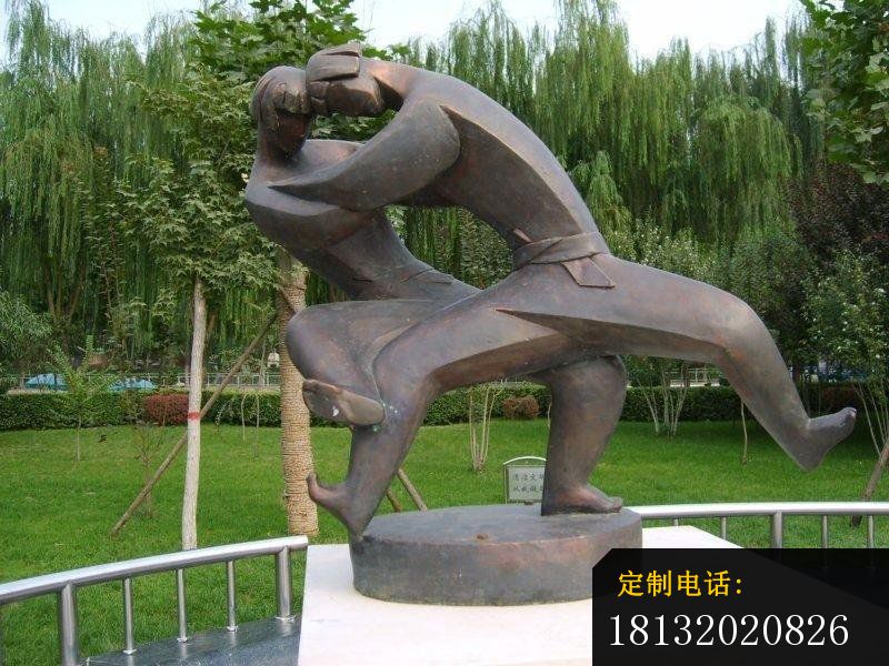 古代人物摔跤铜雕，抽象人物铜雕_800*600
