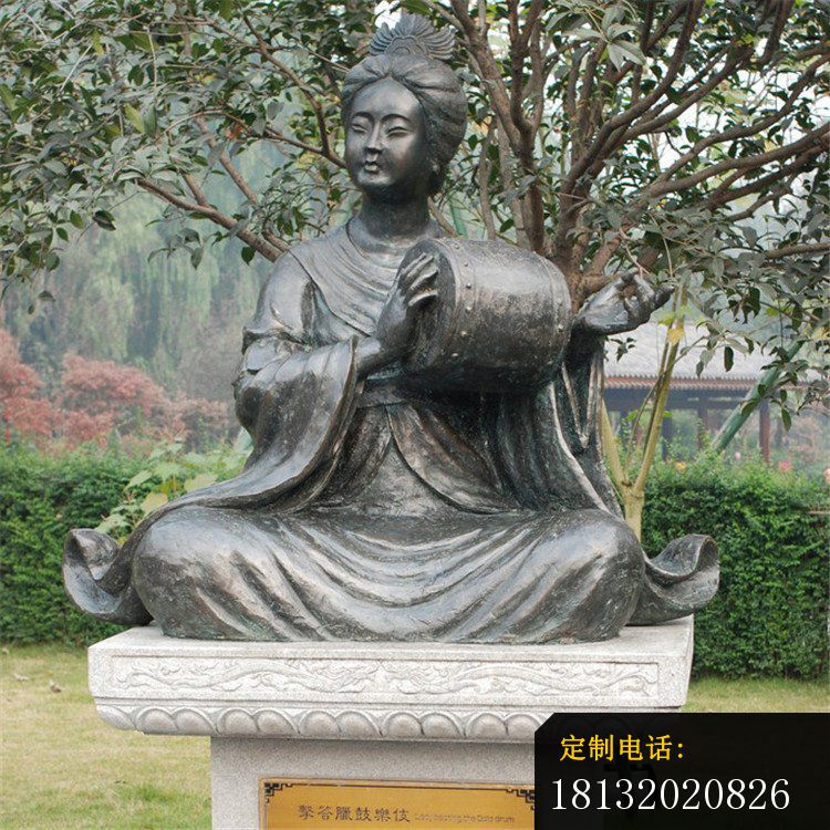 击答腊鼓人物铜雕古代人物铜雕_750*750