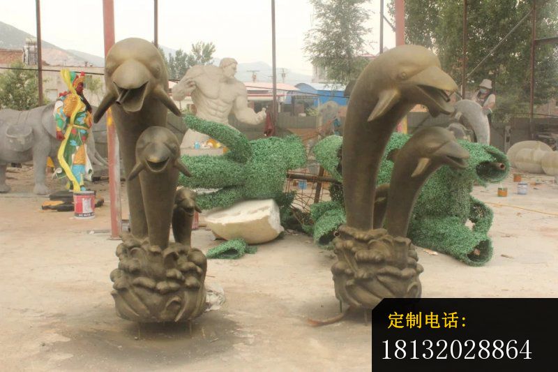仿铜海豚雕塑玻璃钢动物雕塑 (2)_800*533