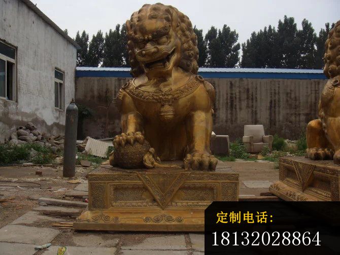 黄铜狮子雕塑铜雕踩球狮子 (2)_670*503