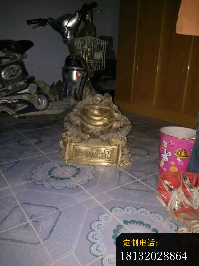 金蟾铜雕招财进宝动物雕塑 (2)_640*853