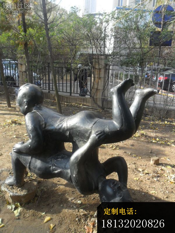 练杂技的人物铜雕，公园人物铜雕_600*798