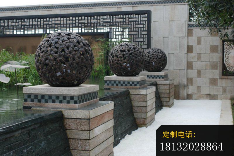 铜雕镂空球小区景观雕塑_800*535