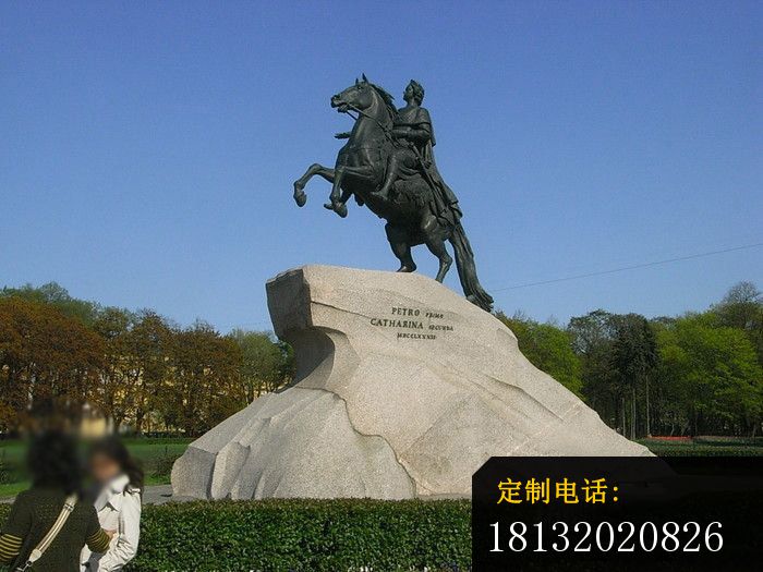 骑马的人物铜雕，广场人物铜雕 (2)_700*525