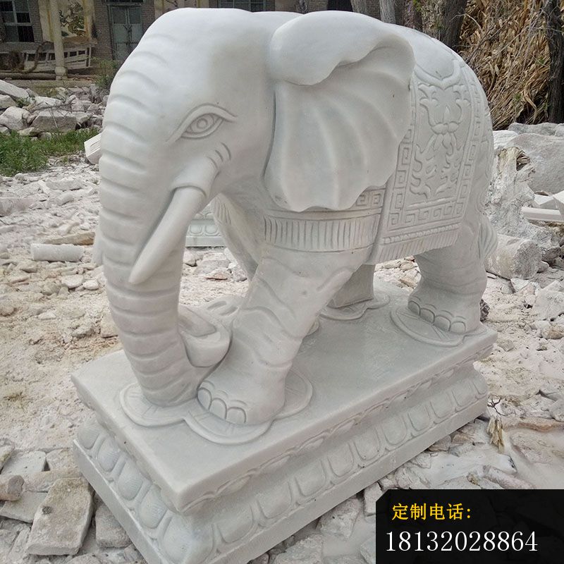 鼻卷元宝的大象石雕，企业招财石雕大象_800*800