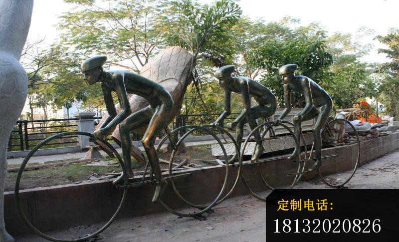 骑自行车的人物铜雕，公园景观铜雕_800*485