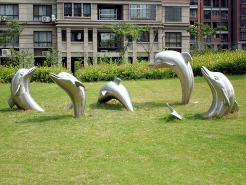 不锈钢草地海豚小区景观雕塑