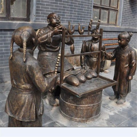 哈尔滨吹糖人街边小品铜雕雕塑