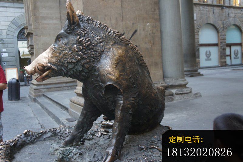 野猪铜雕，步行街景观铜雕_800*532