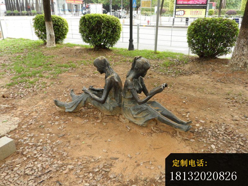 坐着看书的女孩铜雕，校园人物铜雕_800*600
