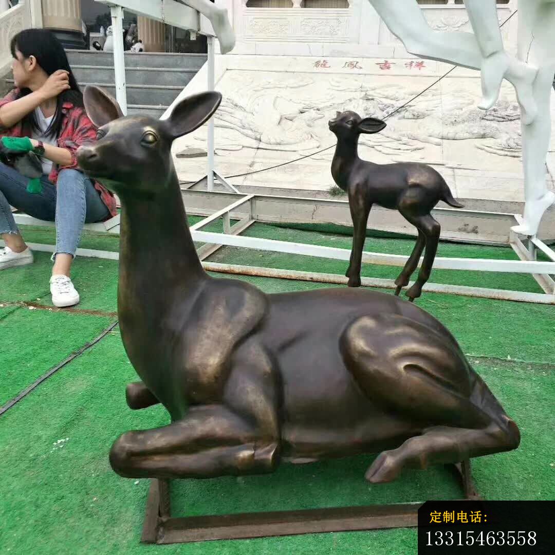 铸铜广场动物鹿雕塑 (5)_1080*1080