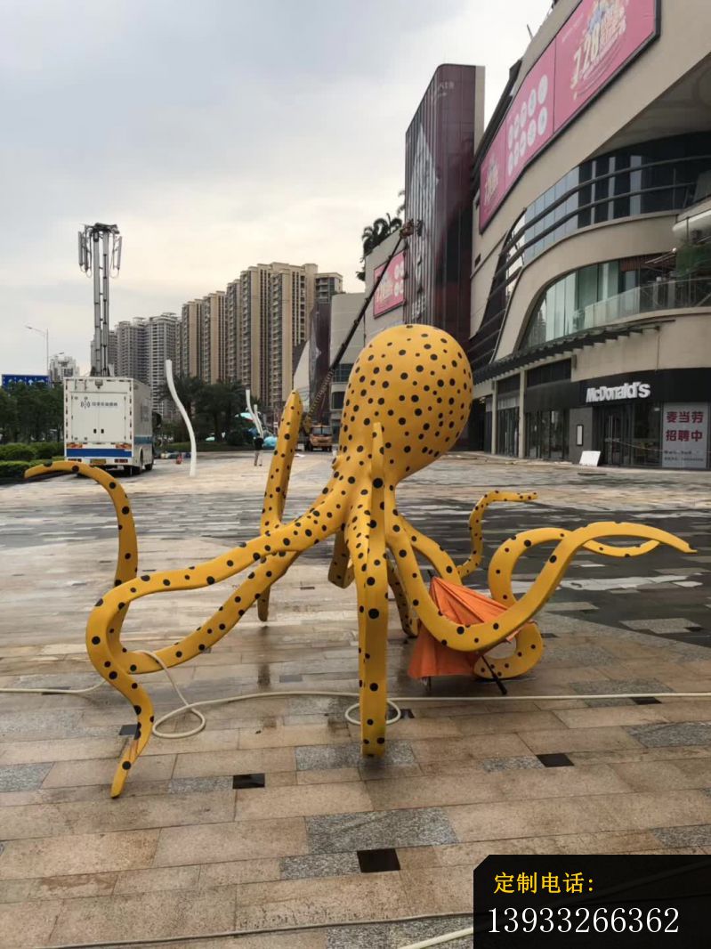 不锈钢城市景观章鱼雕塑_799*1066