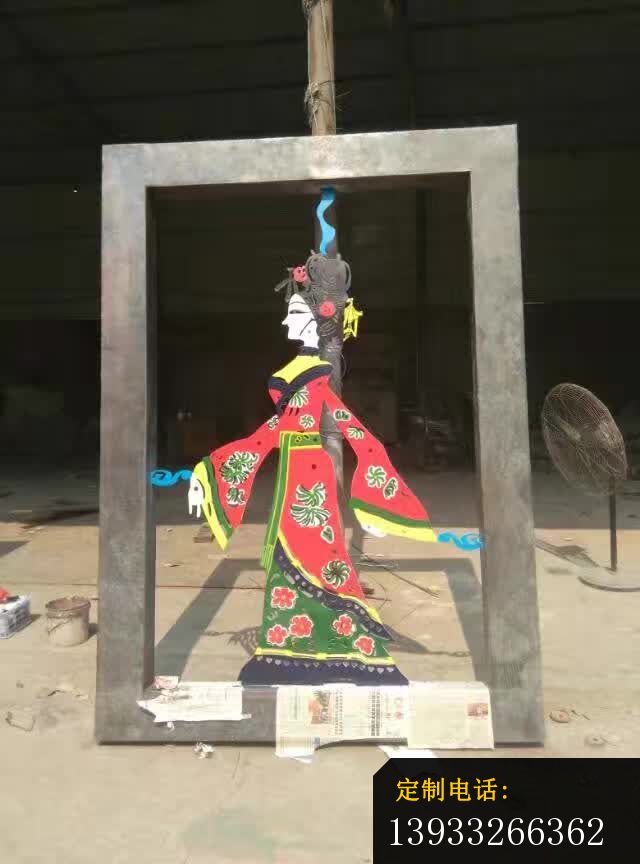 不锈钢雕刻人物雕塑_640*864