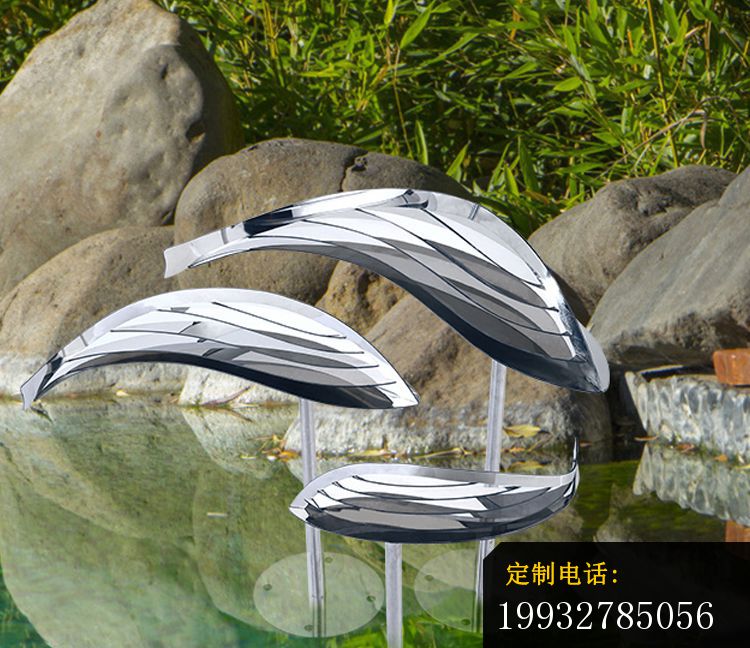 不锈钢抽象鱼雕塑 (4)_750*648