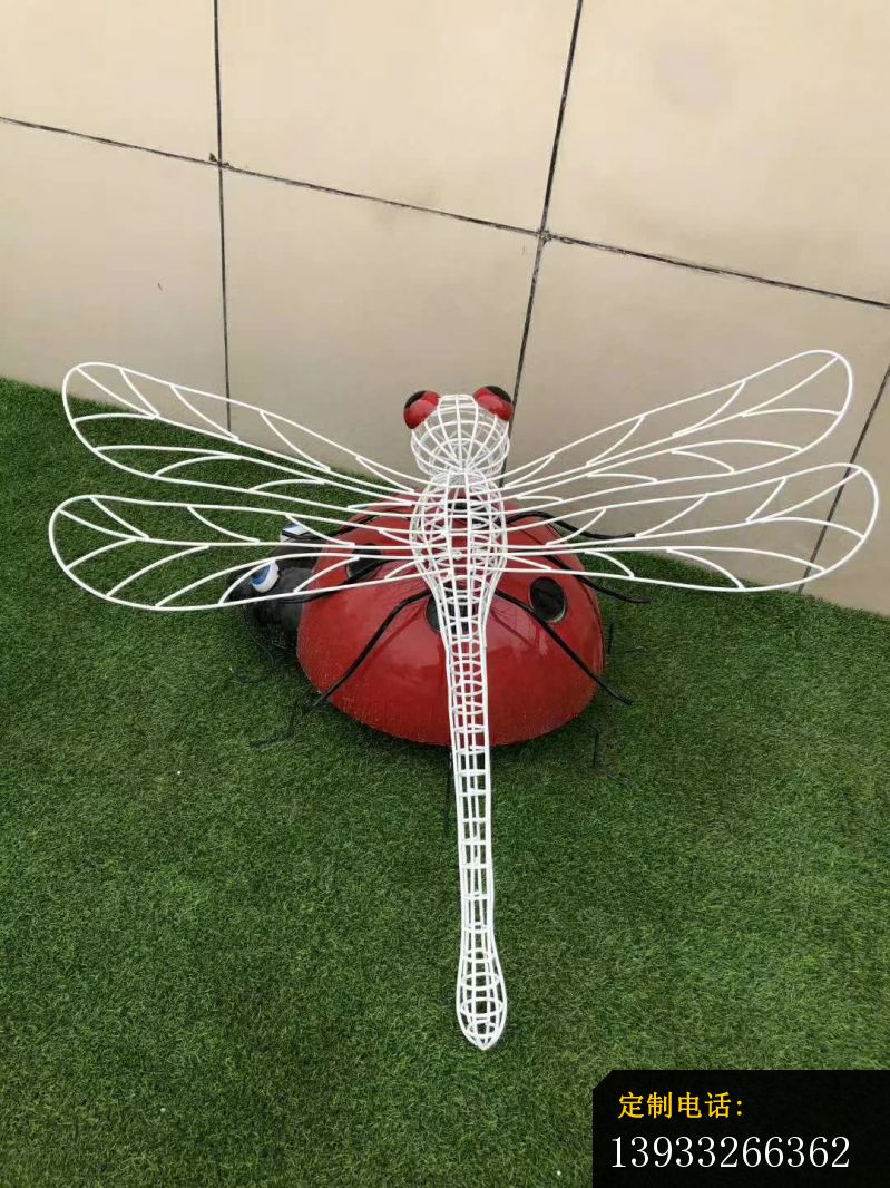 不锈钢镂空蜻蜓雕塑_799*1066