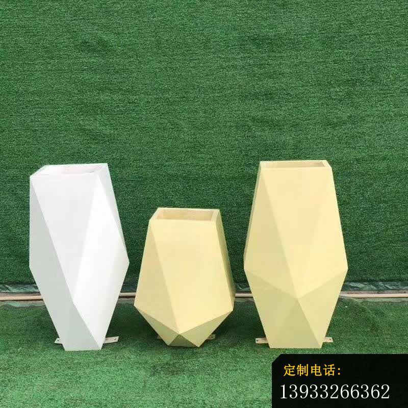 不锈钢切面菱形景观雕塑_800*800