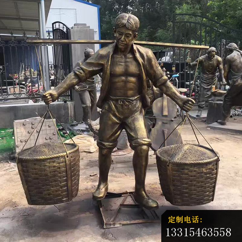 铜雕广场步行街农民工 (2)_800*800