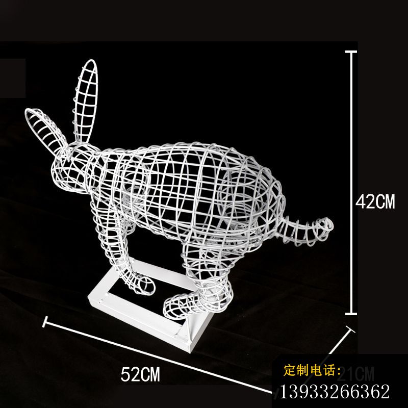 跳跃的不锈钢镂空兔子雕塑_800*800