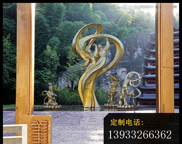 不锈钢抽象人物表演雕塑雕塑_620*492