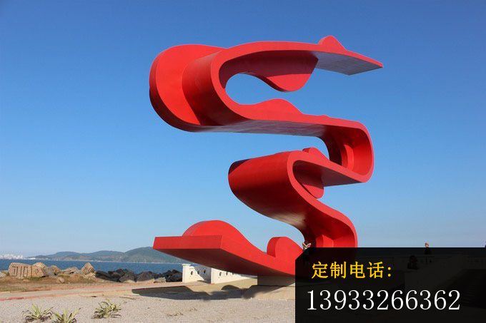 广场不锈钢抽象丝带造型雕塑_680*453