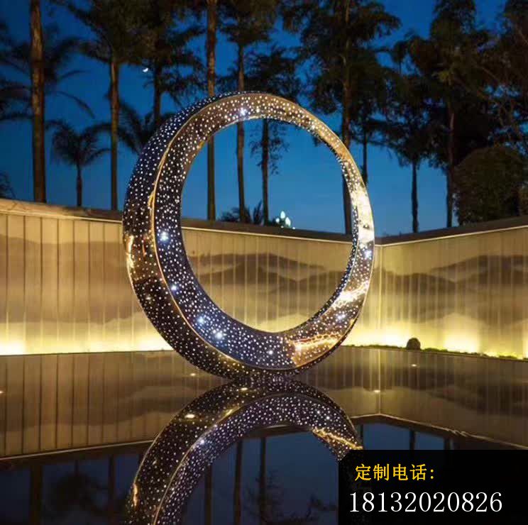 不锈钢城市倒影景观雕塑_744*740
