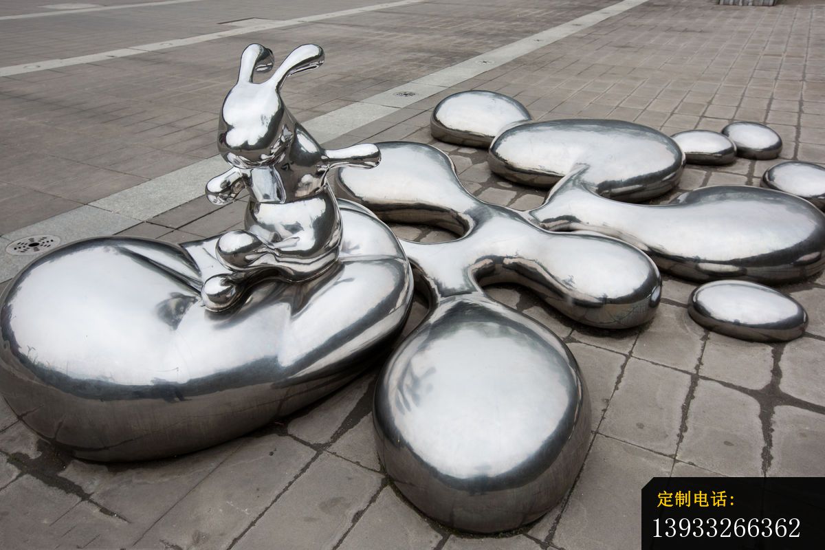 不锈钢抽象兔子和水滴雕塑_1200*800