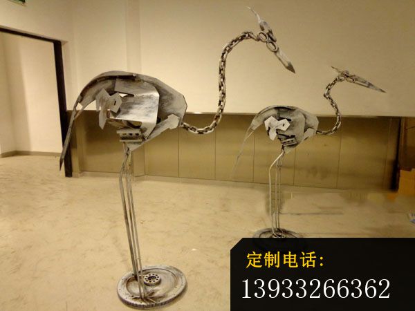 公园动物不锈钢抽象仙鹤雕塑_600*450