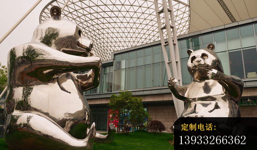 公园不锈钢抽象熊猫雕塑_827*485