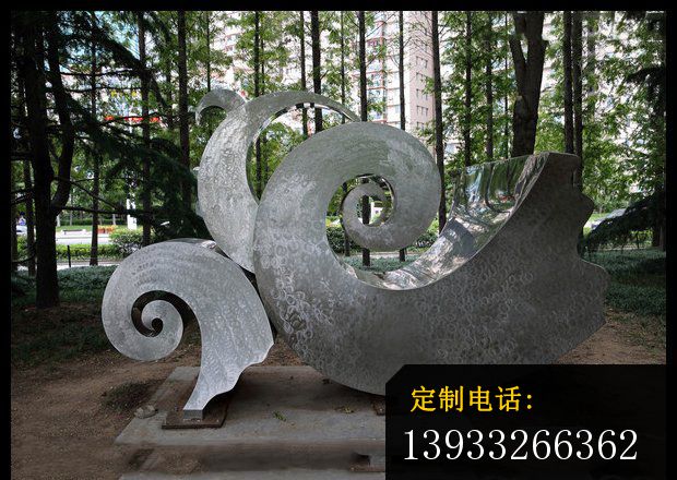 公园不锈钢抽象云朵雕塑 _620*440