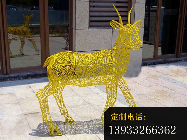 公园不锈钢镂空小鹿雕塑_600*450