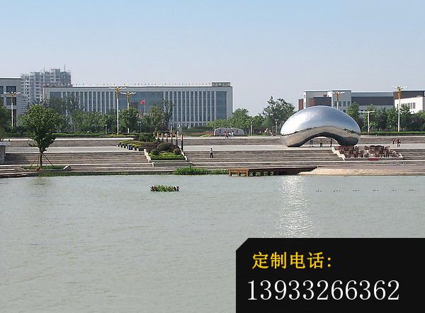 不锈钢异形水滴景观雕塑_600*442