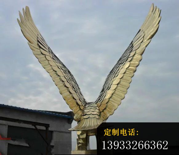 不锈钢展翅的雄鹰雕塑_582*504