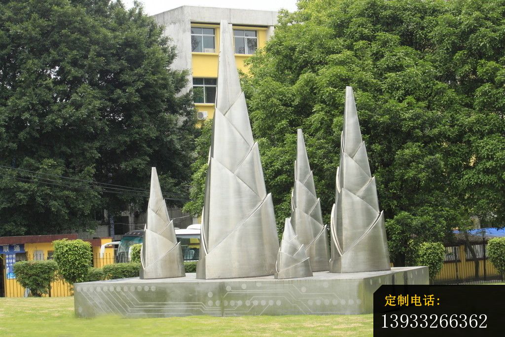 公园不锈钢竹笋景观雕塑_1024*683