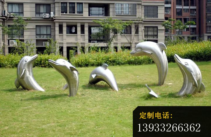 小区不锈钢跳跃的海豚雕塑_720*470