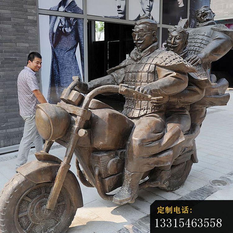 铜雕步行街骑摩托人物雕塑 (2)_750*750