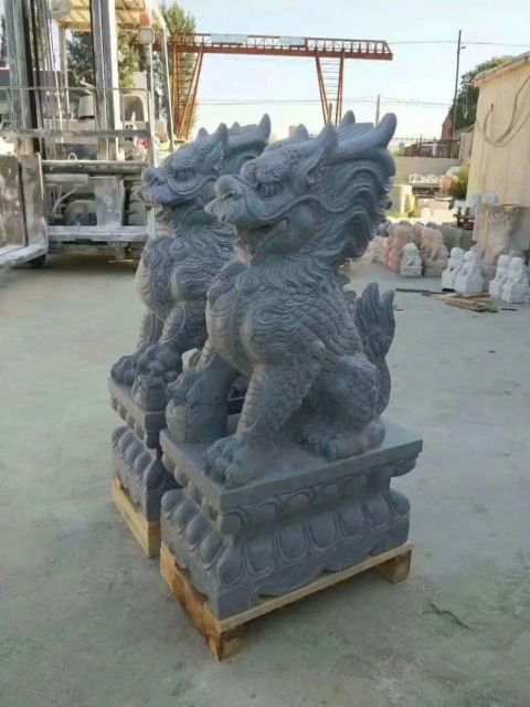 大理石麒麟石雕塑