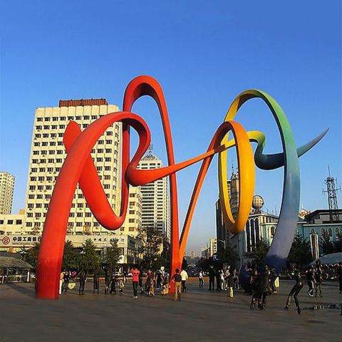 城市不锈钢彩色丝带创意雕塑