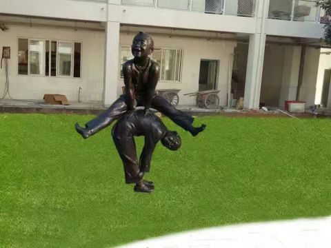 儿童跳马铜雕塑