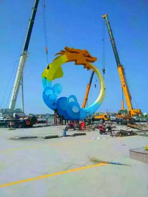 不锈钢彩色景观装饰雕塑