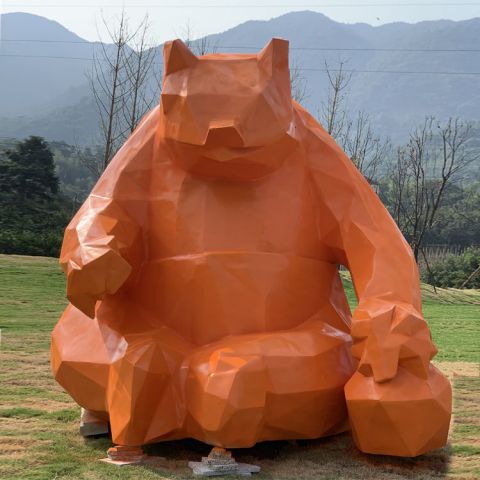 合肥不锈钢切面坐姿熊雕塑