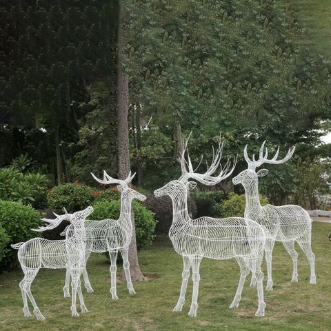 泰州不锈钢镂空鹿雕塑