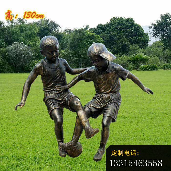 踢足球的儿童雕塑_700*698