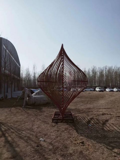 不锈钢创意景观雕塑