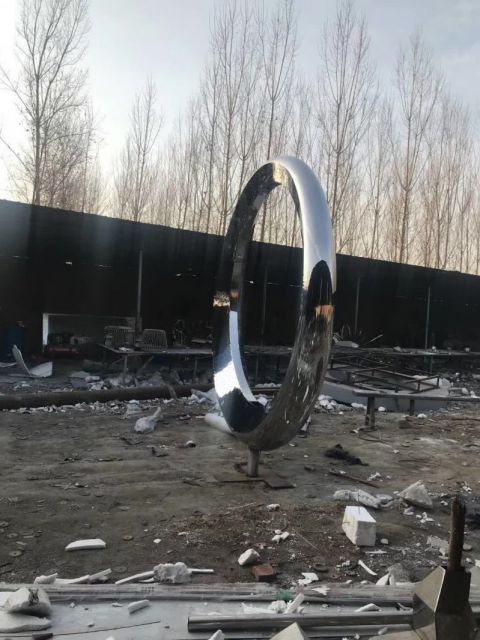不锈钢镜面抽象圆环 