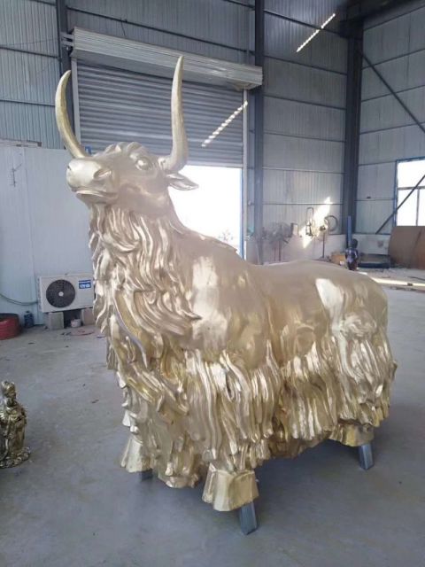 牦牛动物铜雕