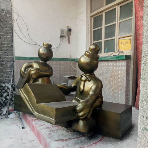 校园抽象看书的小学生铜雕