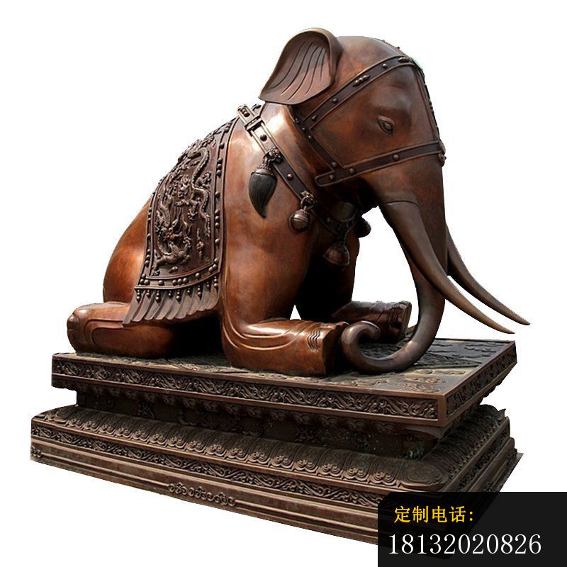 门口跪坐的大象铜雕_800*800
