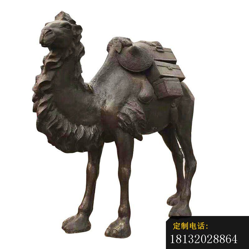驮着行李的骆驼铜雕_800*800